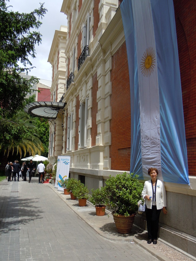 embajada argentina