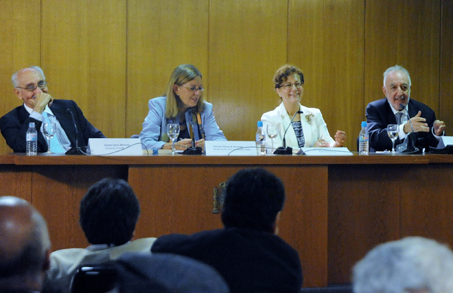 (Foto: Dolores de Lara) En la imagen de izda. a dcha.: Ramón-Darío Molinary, Carmen Pérez de Armiñán, Elsa González y José Manuel González Torga.
