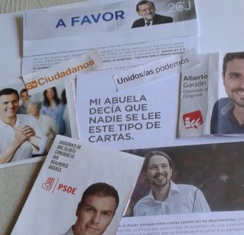Collage Política