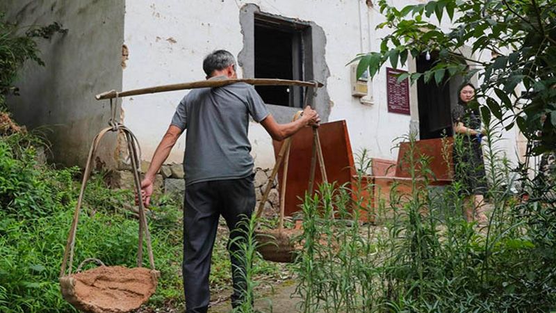 Gobierno chino fija un estándar más rígido para la población pobre