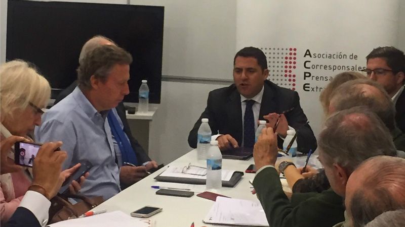 Carlos Rivadulla en un encuentro con periodistas