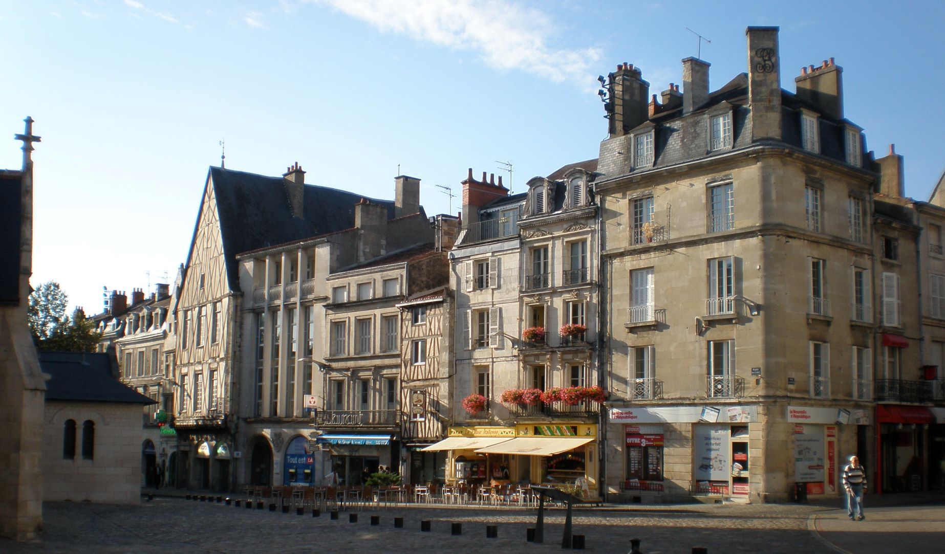 Place Charles de Gaulle